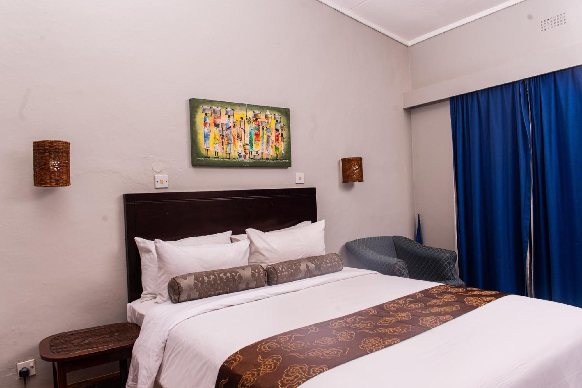 Hotel Sunbird Chintheche Nkhata Bay Exterior foto